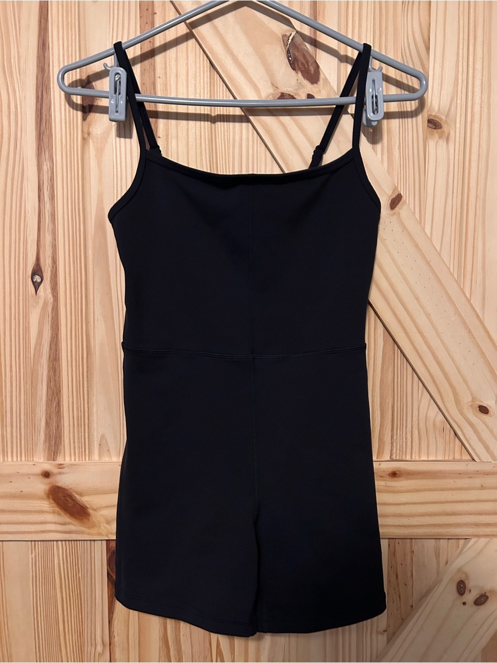 Aritzia Wilfred Freestyle 5" Romper